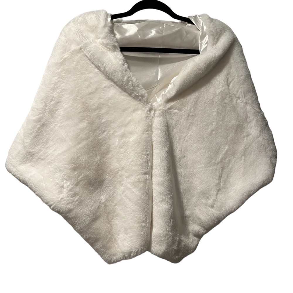 One size - white faux fur shawl - used  once over sleeveless wedding dress.